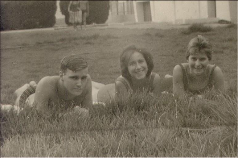 ANGELE ET ANDRE ET SOLANGE GRANDJEAN