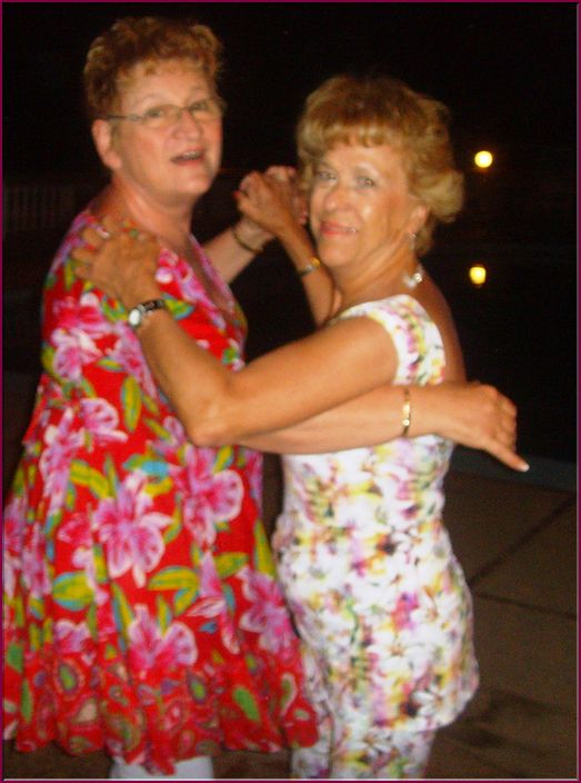 denise et danielle.JPG