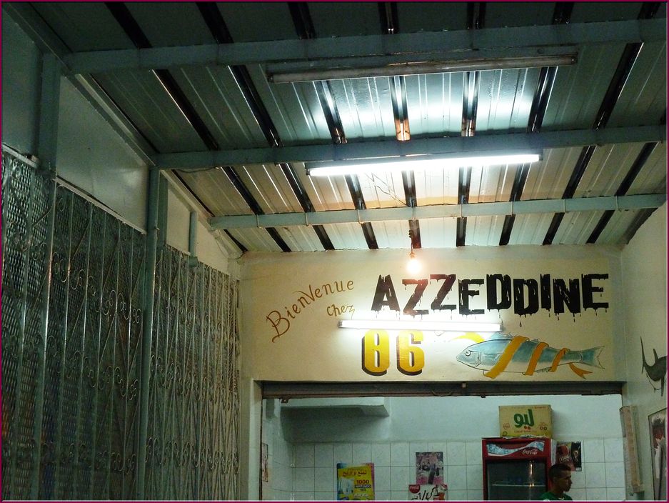 21mai12_diner_typique_sur_le_port (3).JPG
