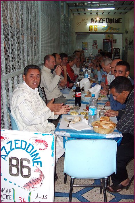 21mai12_diner_typique_sur_le_port (16).JPG