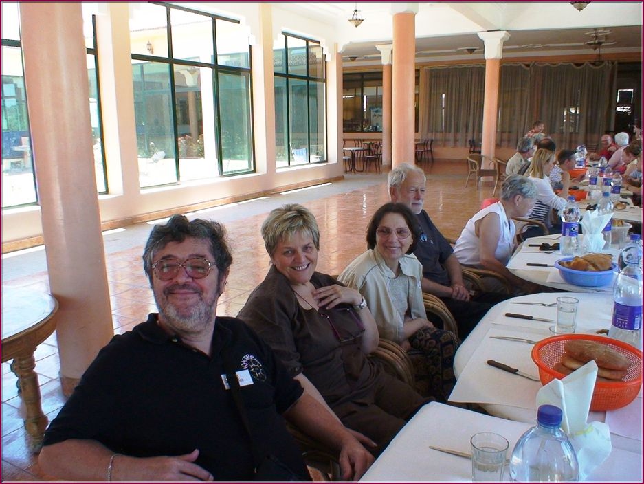 21mai12_repas_a_Chichoua (11).JPG