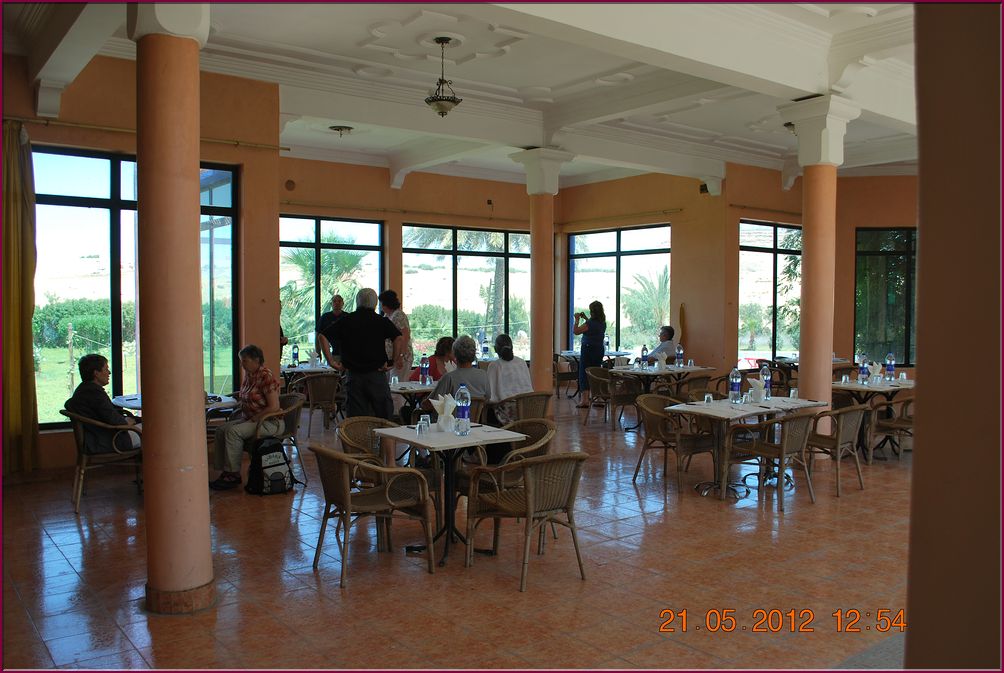21mai12_repas_a_Chichoua (15).JPG