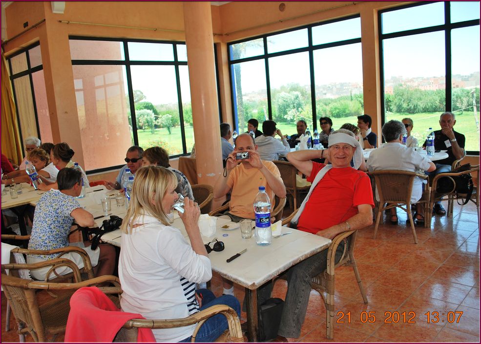 21mai12_repas_a_Chichoua (20).JPG