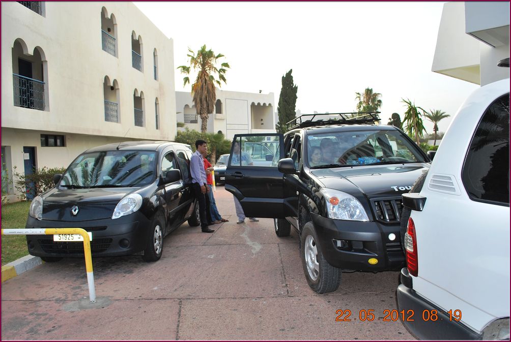 22mai12_depart_en _4x4 (1).JPG
