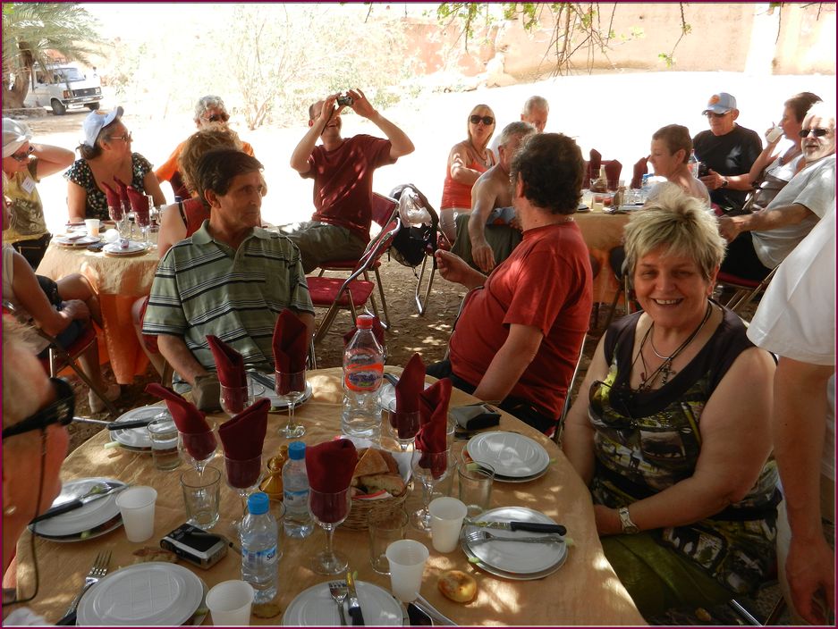 22mai12_repas_a_l_oasis (36).JPG