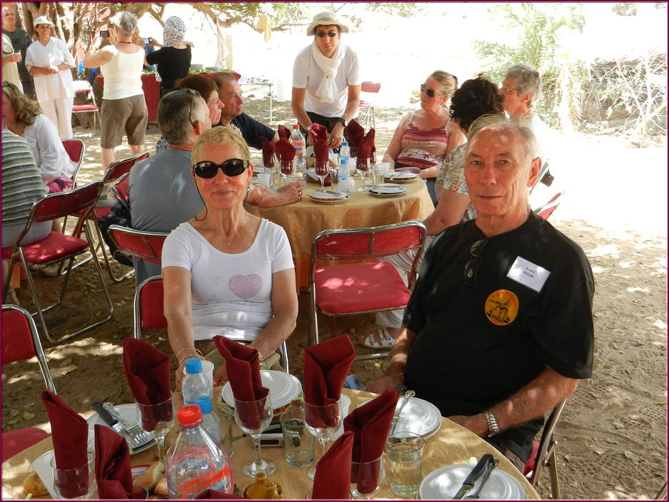 22mai12_repas_a_l_oasis (38).JPG