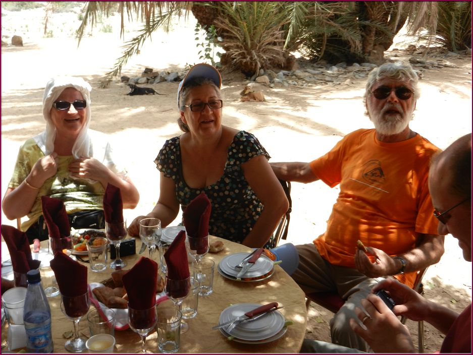 22mai12_repas_a_l_oasis (39).JPG