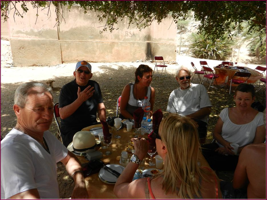 22mai12_repas_a_l_oasis (41).JPG