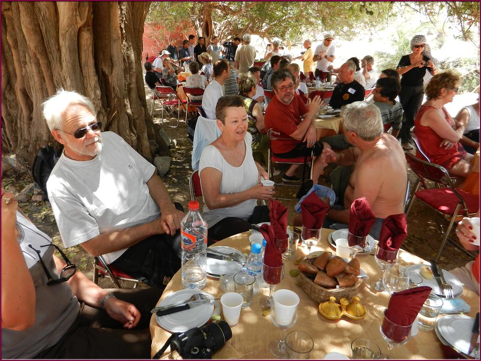 22mai12_repas_a_l_oasis (43).JPG