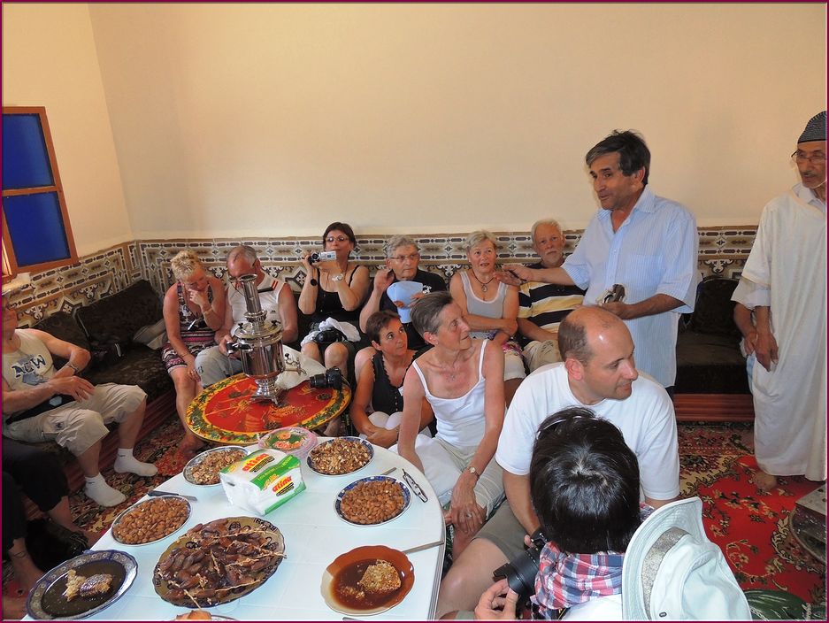 23mai12_reception_chez_Oncle_Boubker (8).JPG